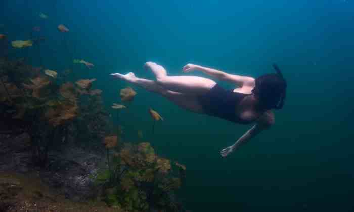 Veteran freedivers feel very comfortable deep underwater.
